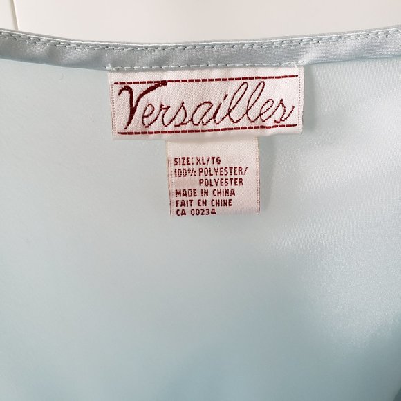 ✨️FINAL SALE✨️ vintage light blue slip with lace details size XL - Picture 5 of 7